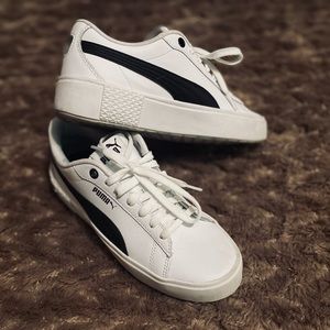 Puma Sneakers Women’s 7.5